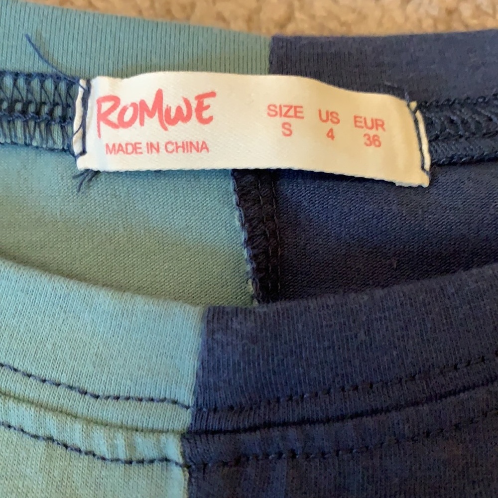 Color block different pattern tshirt - Picture 2 of 5
